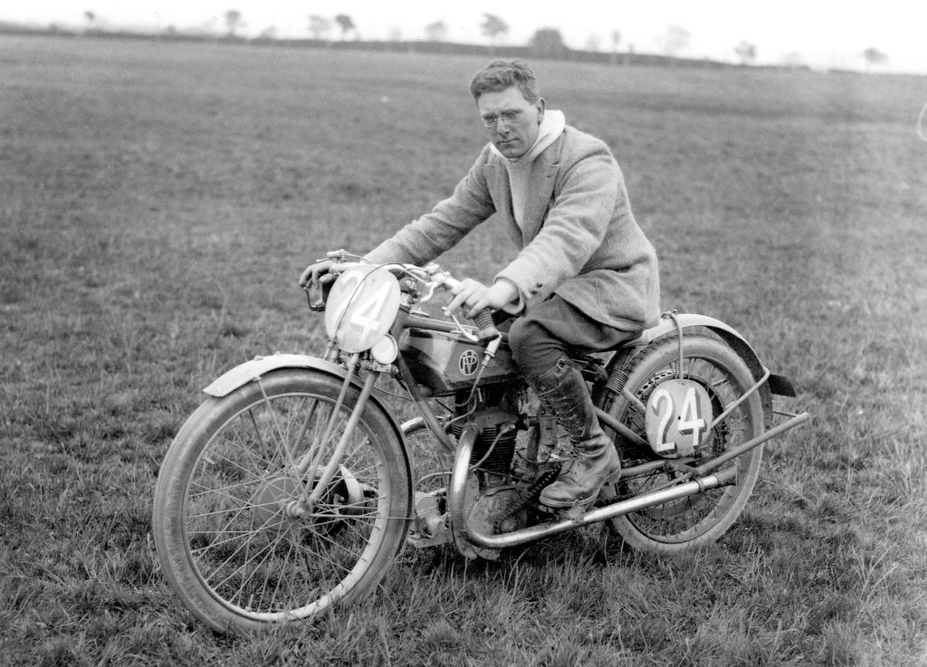 Roy Craxford aboard his 1923 P.V. motorcycle prior to the T.T. race